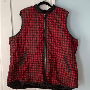 Old Navy 3X Red/Black Checkered Zipper Vest